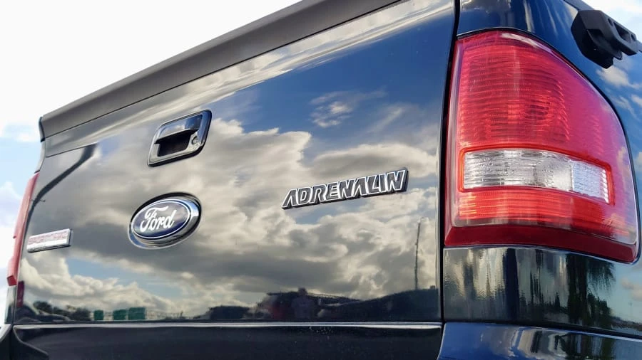 2010 Ford Explorer Sport Trac - Image 9 of 23