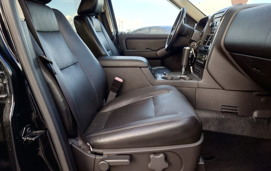 2010 Ford Explorer Sport Trac - Image 21 of 23