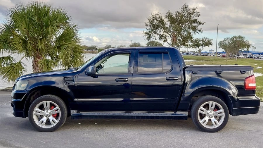 2010 Ford Explorer Sport Trac - Image 2 of 23