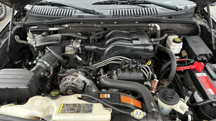 2010 Ford Explorer Sport Trac - Image 4 of 4