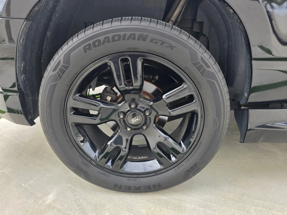 2010 Ford Explorer Sport Trac - Image 12 of 24