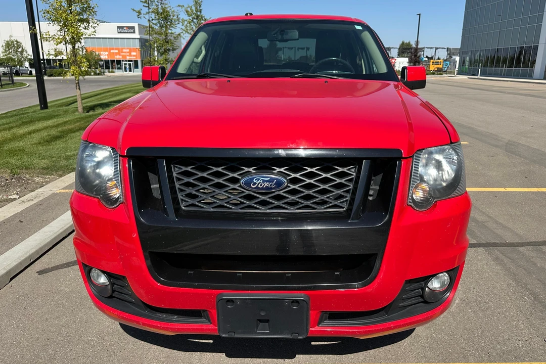 2010 Ford Explorer Sport Trac - Image 2 of 31