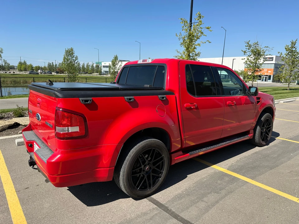 2010 Ford Explorer Sport Trac - Image 9 of 31