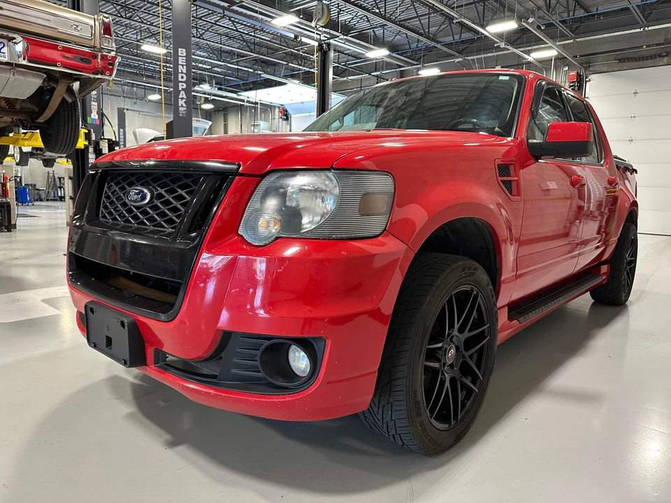 2010 Ford Explorer Sport Trac - Image 17 of 31
