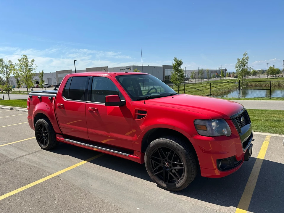 2010 Ford Explorer Sport Trac - Image 10 of 31