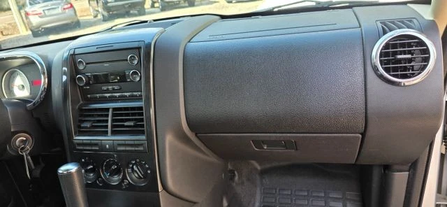 2010 Ford Explorer Sport Trac - Image 13 of 20