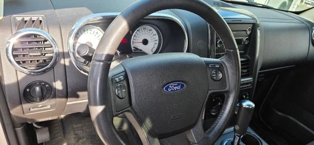 2010 Ford Explorer Sport Trac - Image 12 of 20