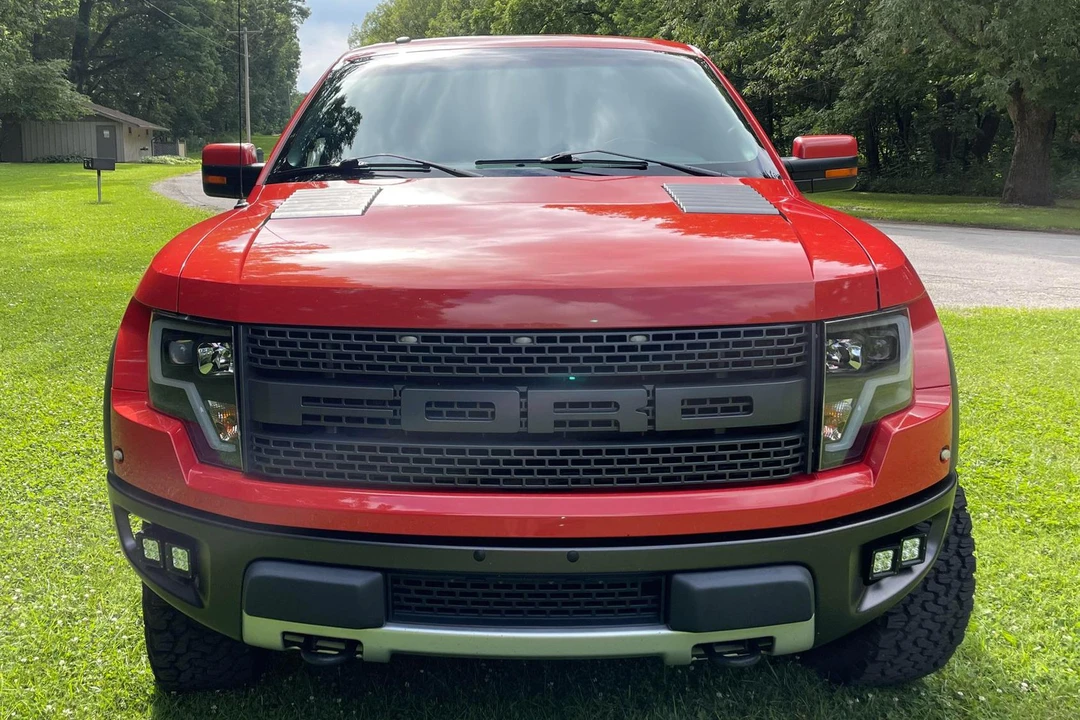 2010 Ford F-150 Raptor 12th Gen - Image 2 of 31