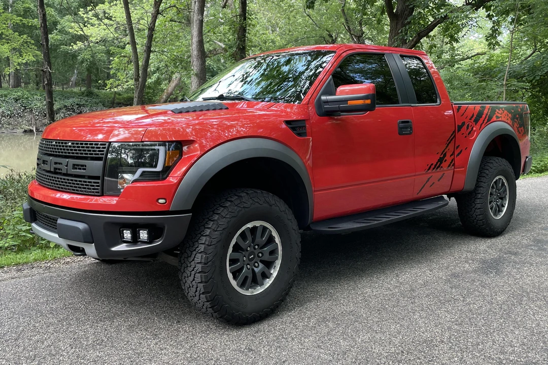 2010 Ford F-150 Raptor 12th Gen - Image 8 of 31