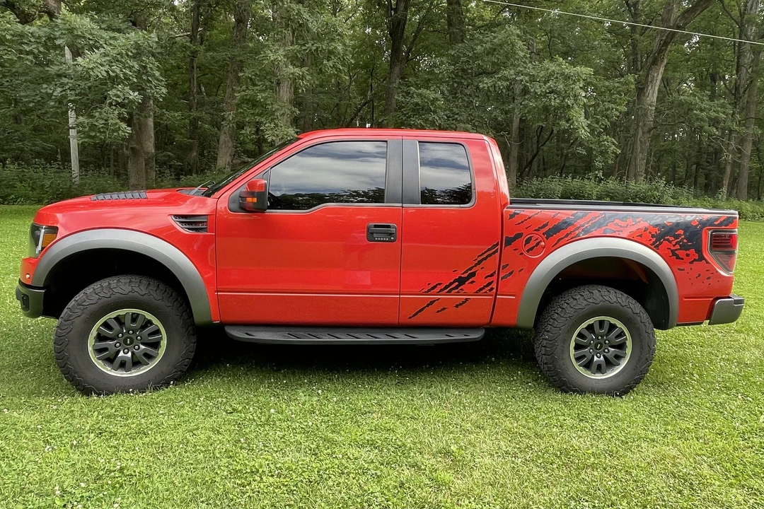 2010 Ford F-150 Raptor 12th Gen - Image 3 of 31