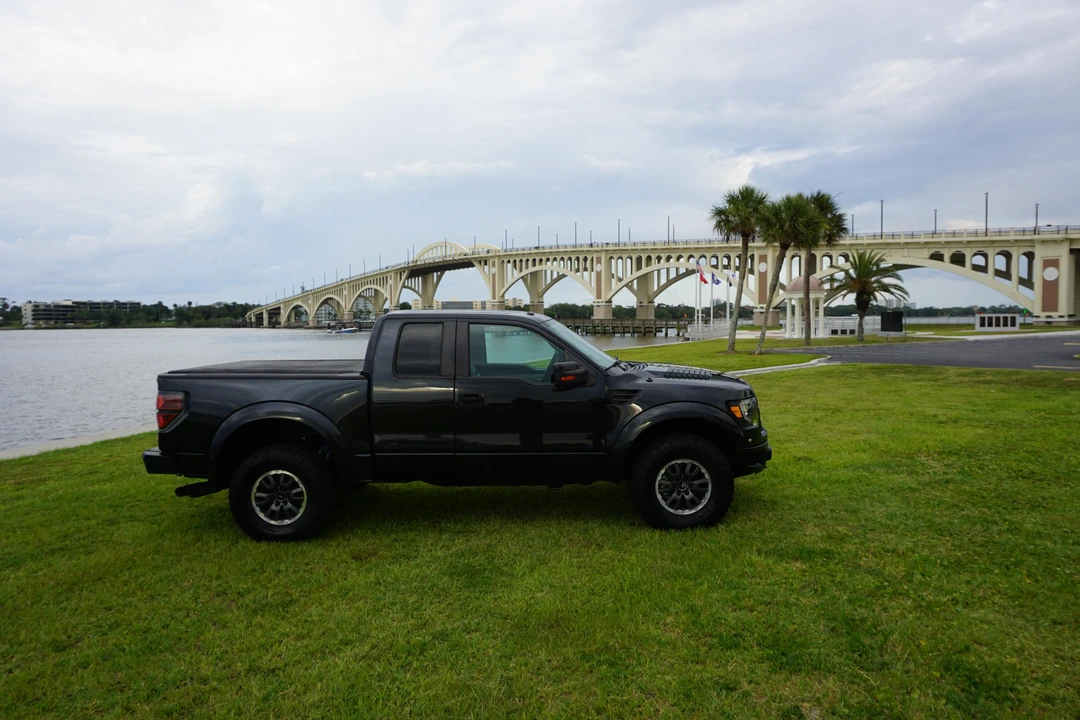 2010 Ford F-150 Raptor 12th Gen - Image 14 of 31