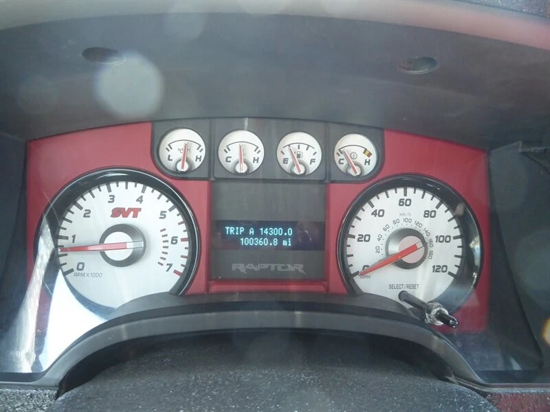 2010 Ford F-150 Raptor 12th Gen - Image 17 of 31