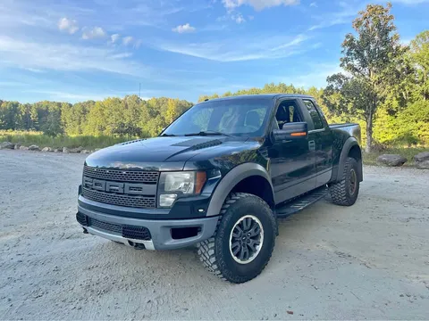 2010 Ford F-150 SVT Raptor Pickup 4D 5 1/2 ft