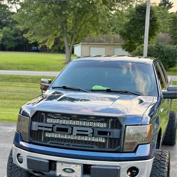 2010 Ford F-150 XLT Pickup 4D 6 1/2 ft