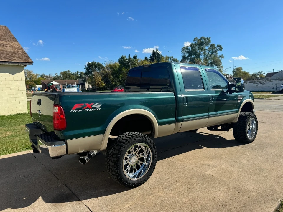2010 Ford Super Duty 2nd Gen - Image 3 of 21