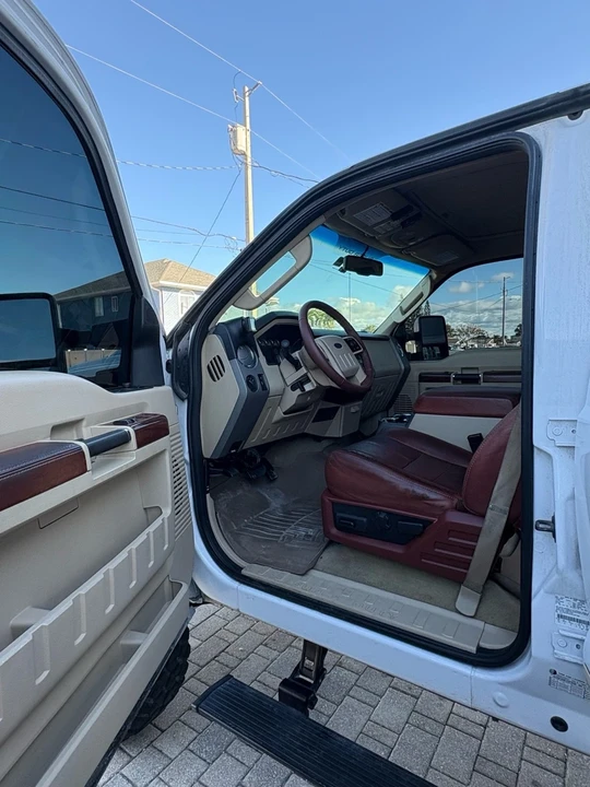2010 Ford Super Duty 2nd Gen - Image 5 of 10