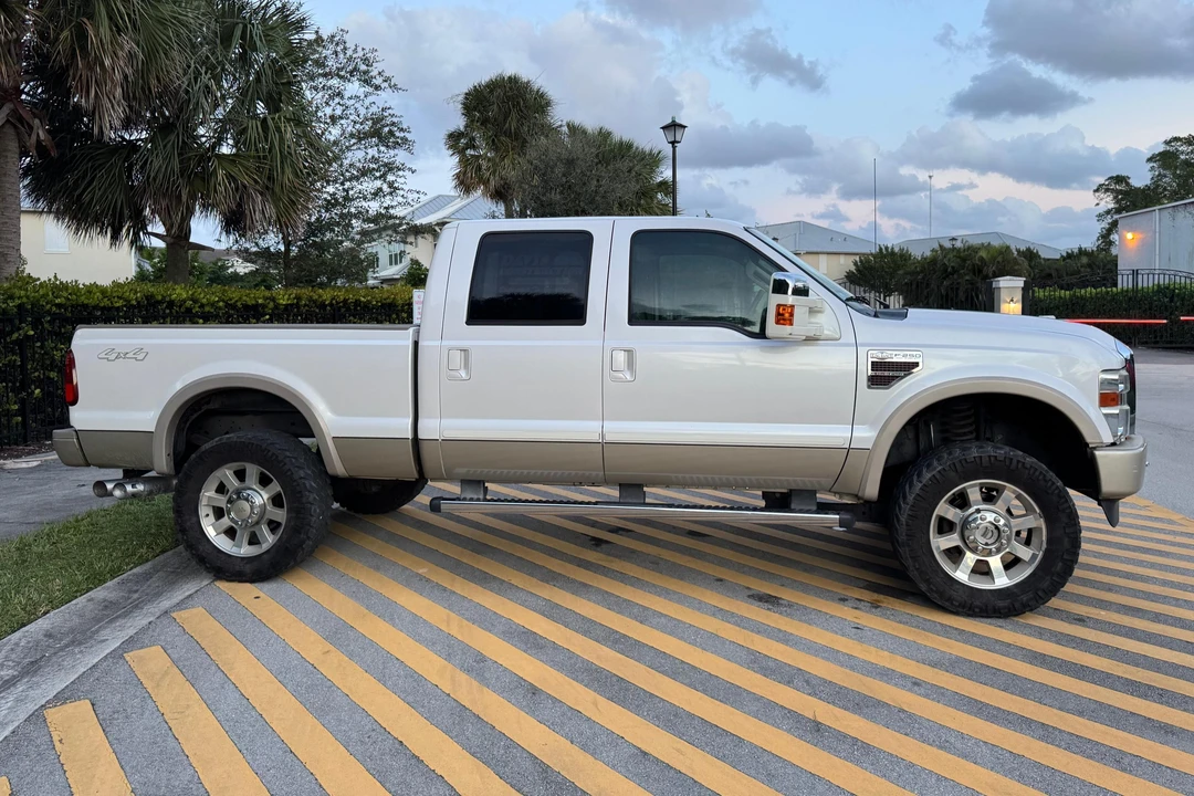 2010 Ford Super Duty 2nd Gen - Image 3 of 31