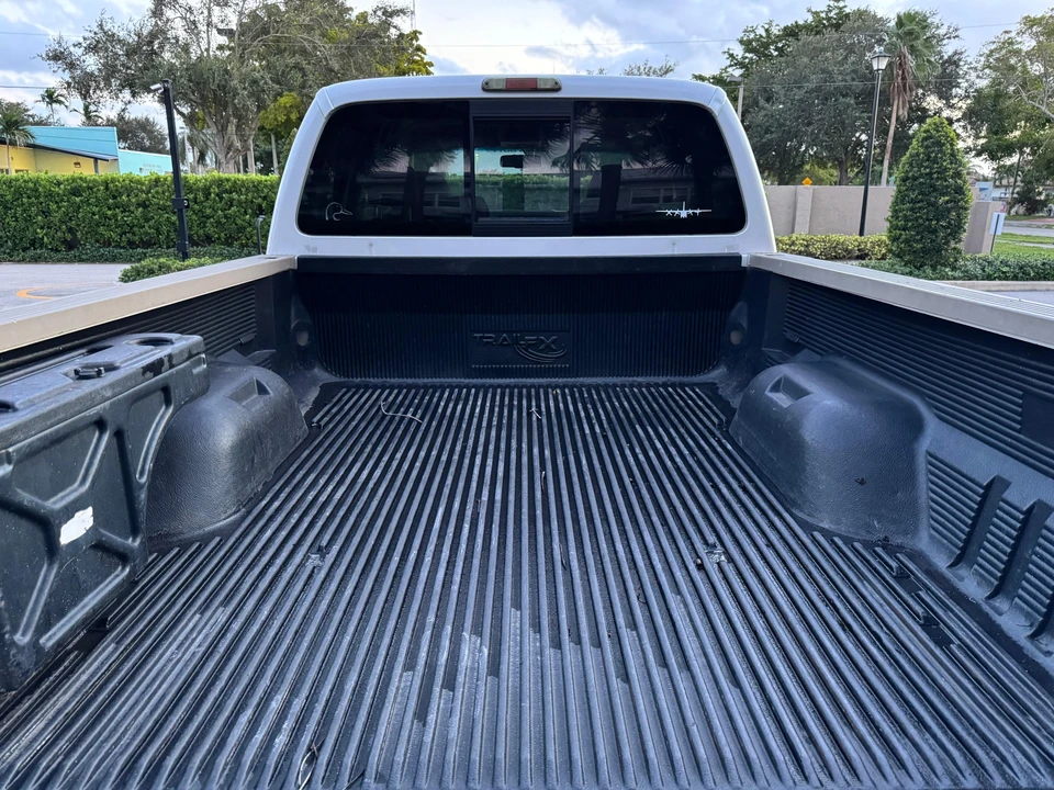 2010 Ford Super Duty 2nd Gen - Image 14 of 31