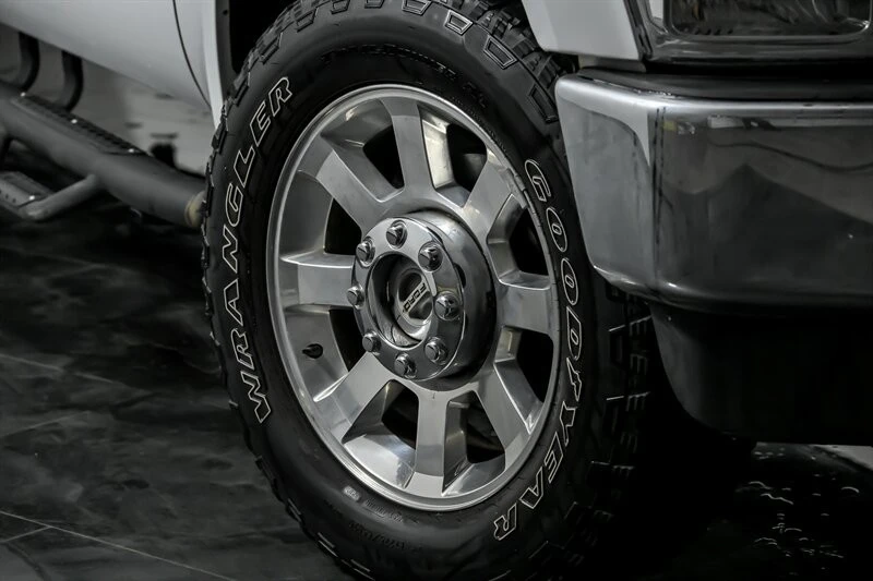 2010 Ford Super Duty 3rd Gen - Image 3 of 12