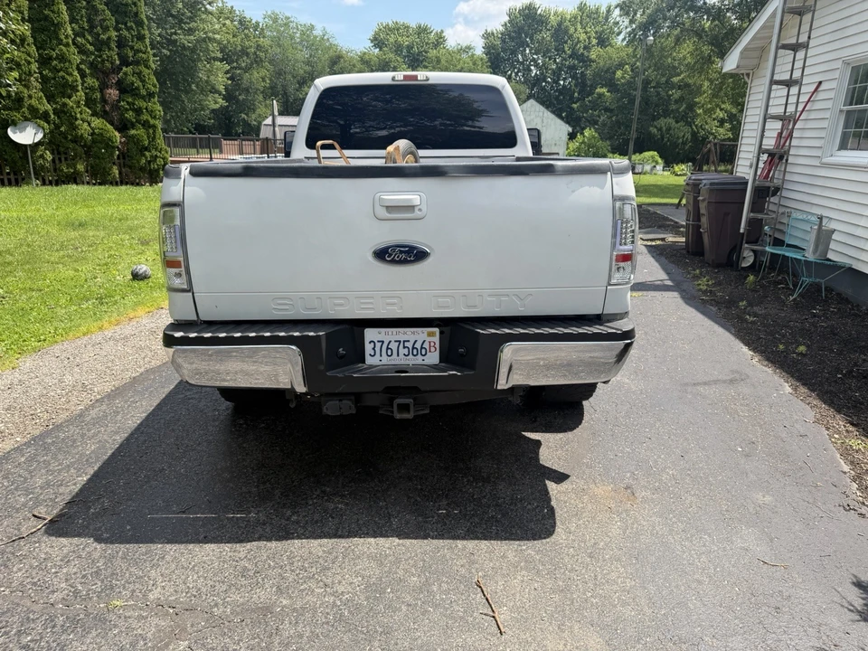 2010 Ford Super Duty 2nd Gen - Image 2 of 6