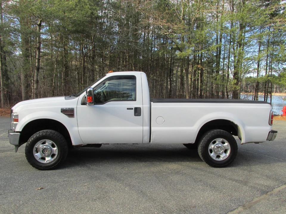 2010 Ford Super Duty 2nd Gen - Image 2 of 18