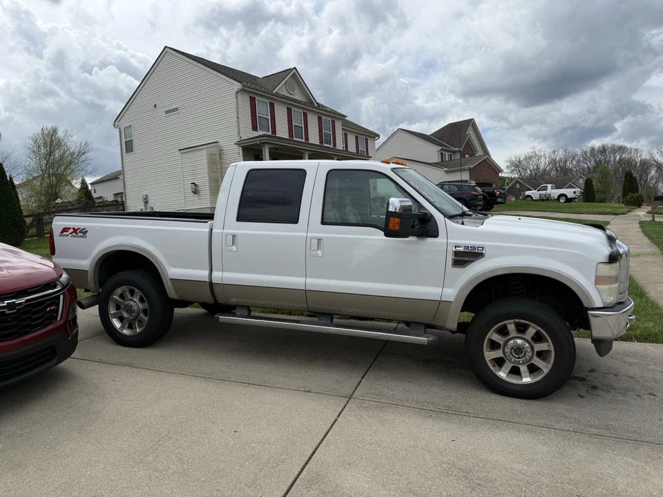2010 Ford Super Duty 2nd Gen - Image 2 of 6