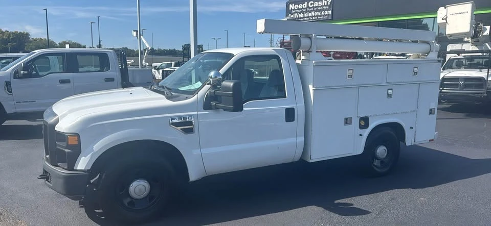2010 Ford Super Duty 2nd Gen - Image 2 of 6