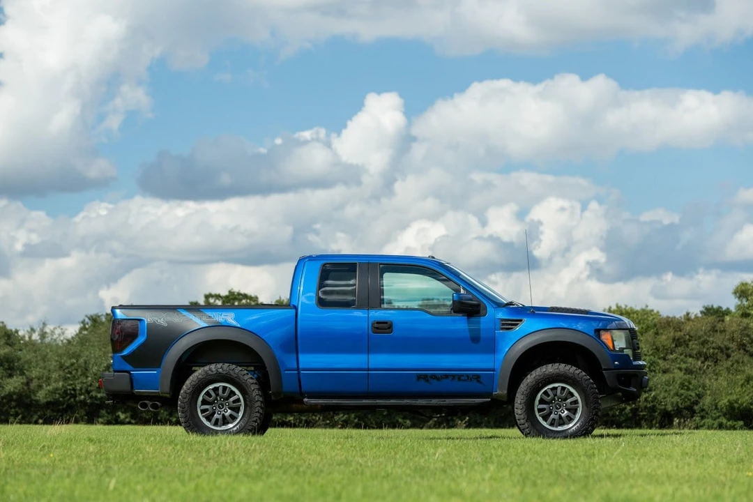 2010 Ford F-150 Raptor 12th Gen - Image 17 of 30