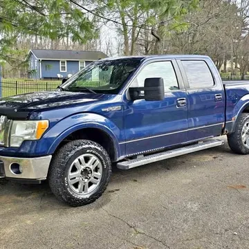 2010 Ford F150 Super Cab Lariat Pickup 4D 5 1/2 ft
