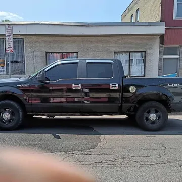 2010 Ford F150 SuperCrew Cab FX4 Pickup 4D 5 1/2 ft