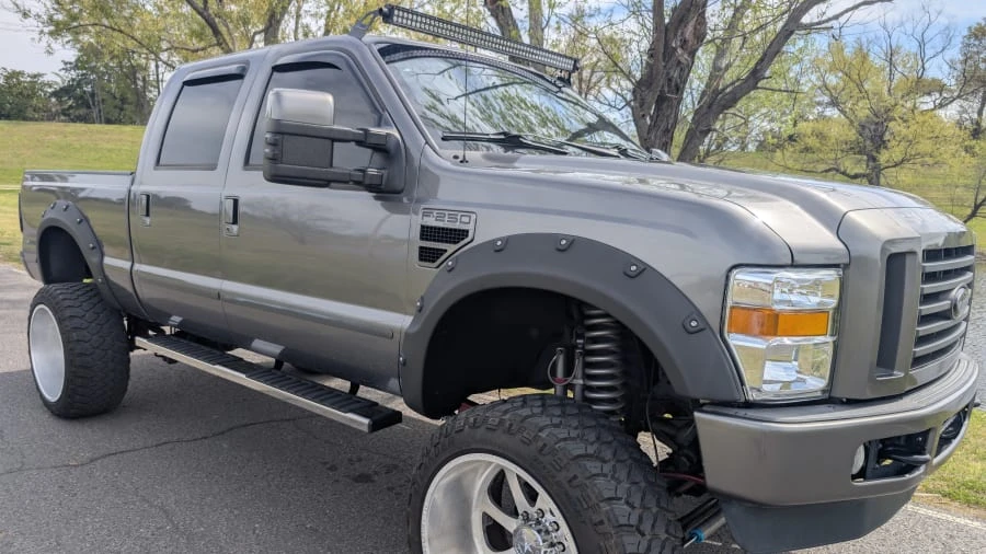 2010 Ford Super Duty 2nd Gen - Image 3 of 17