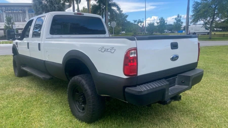 2010 Ford Super Duty 2nd Gen - Image 3 of 11