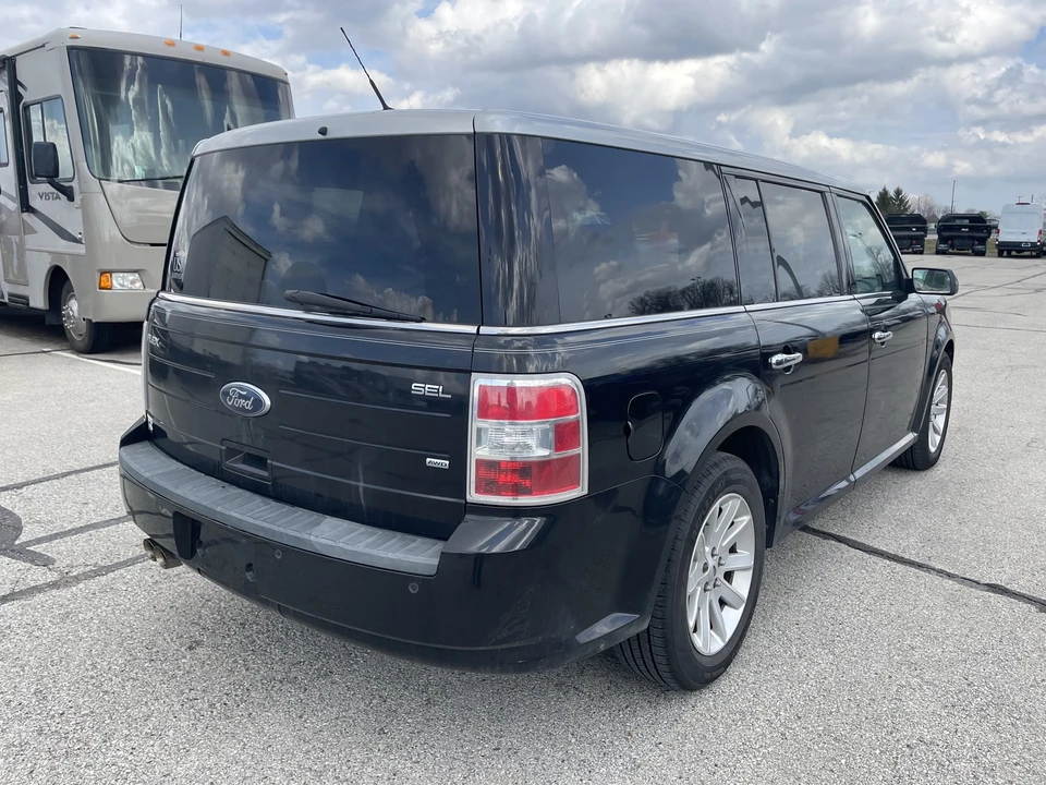 2010 Ford Flex - Image 8 of 21