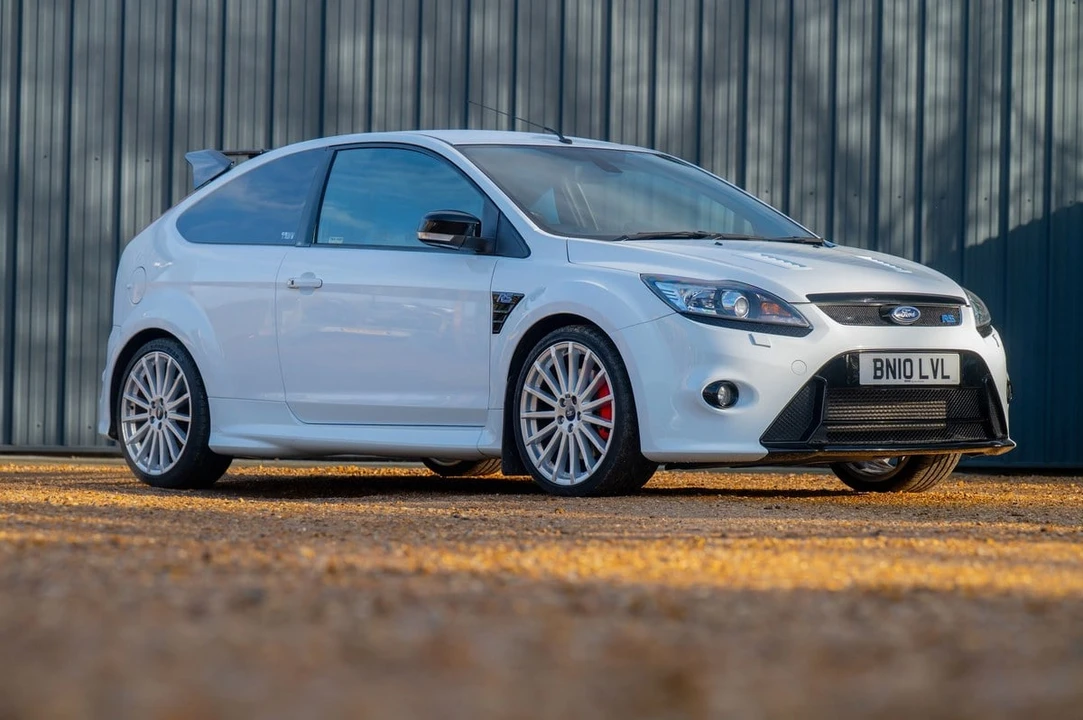 2010 Ford Focus RS 2nd Gen - Image 15 of 30