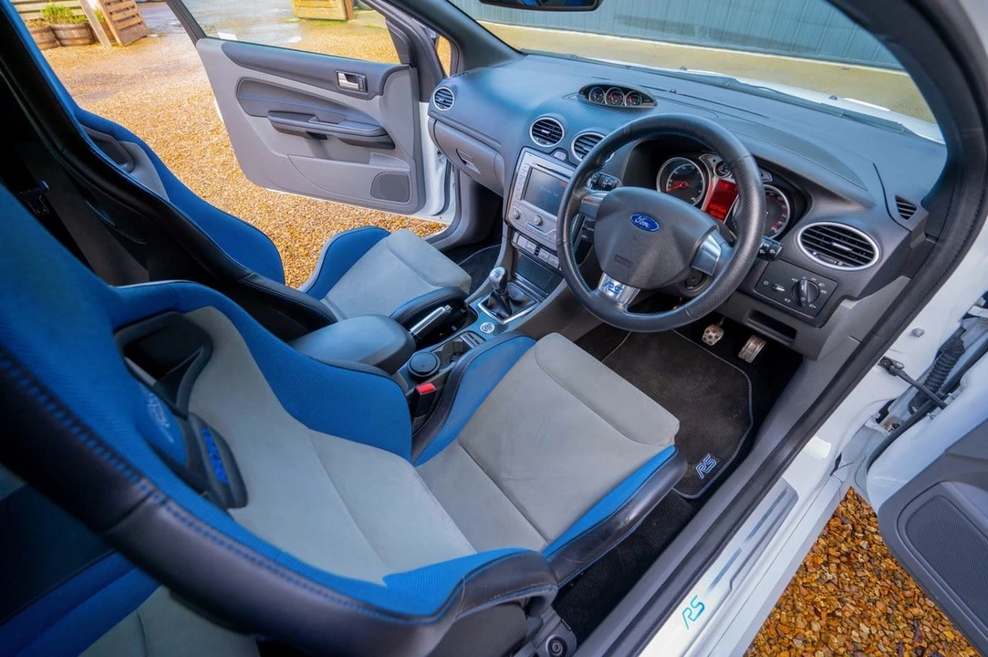 2010 Ford Focus RS 2nd Gen - Image 8 of 30
