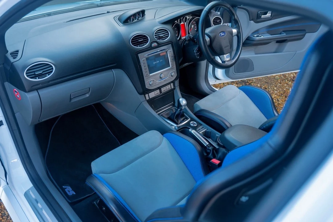 2010 Ford Focus RS 2nd Gen - Image 14 of 30