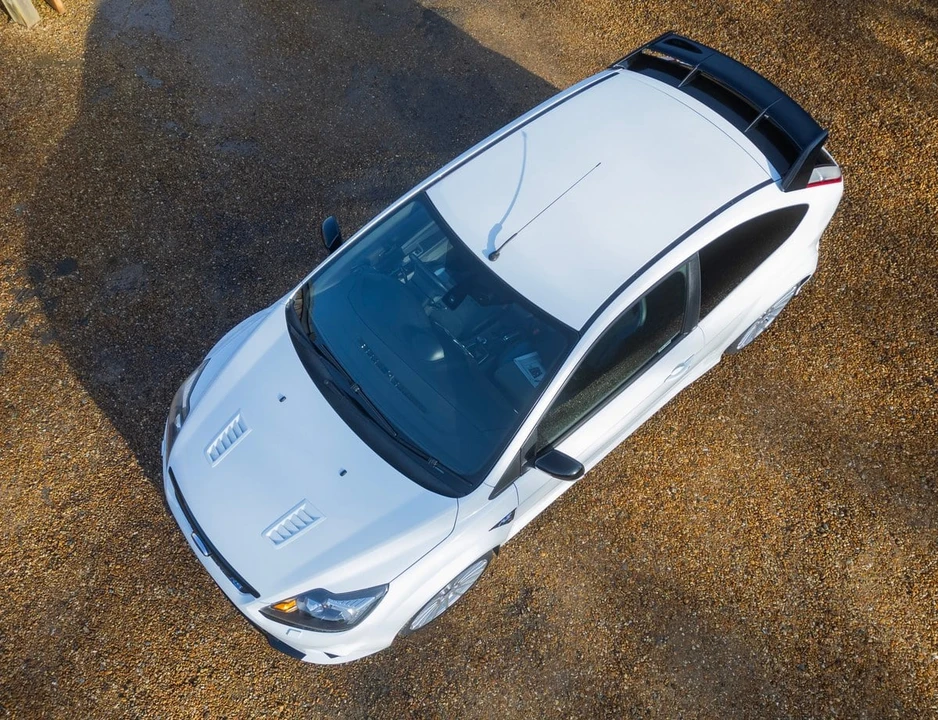 2010 Ford Focus RS 2nd Gen - Image 17 of 30