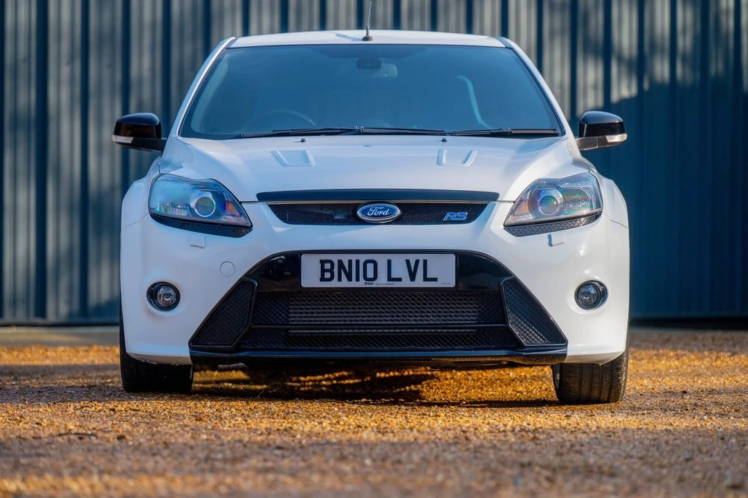 2010 Ford Focus RS 2nd Gen - Image 13 of 30