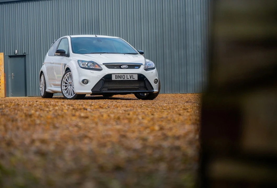 2010 Ford Focus RS 2nd Gen - Image 11 of 30