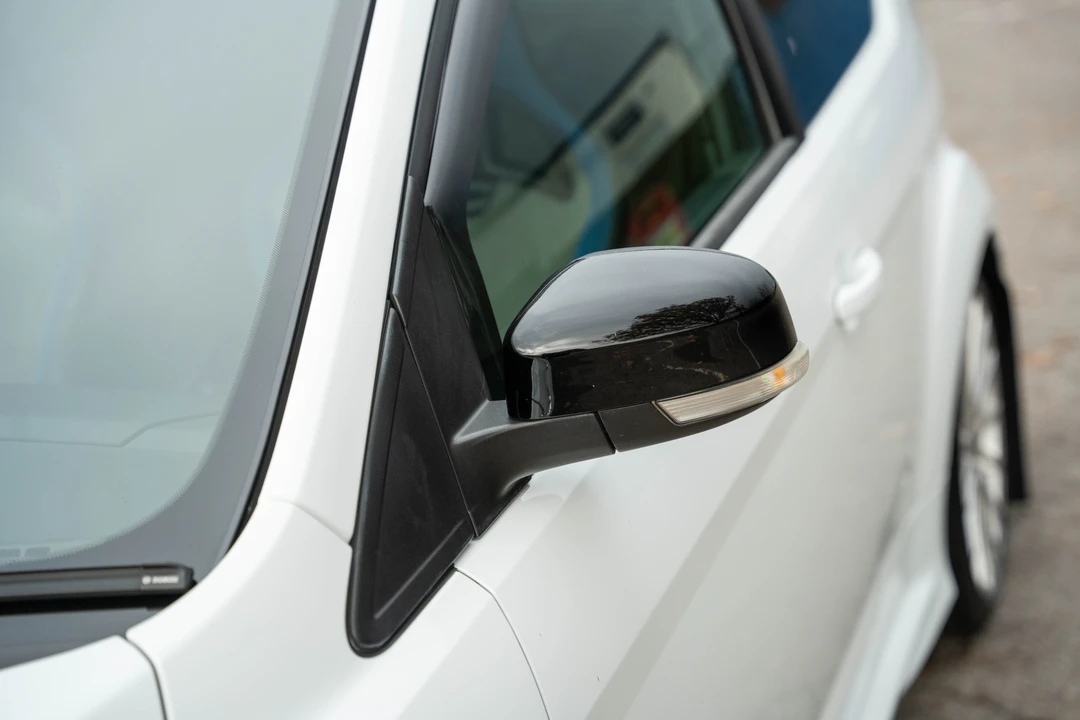 2010 Ford Focus RS 2nd Gen - Image 31 of 31