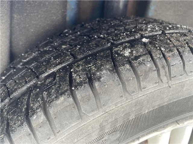 2010 Ford Focus 2nd Gen - Image 16 of 21