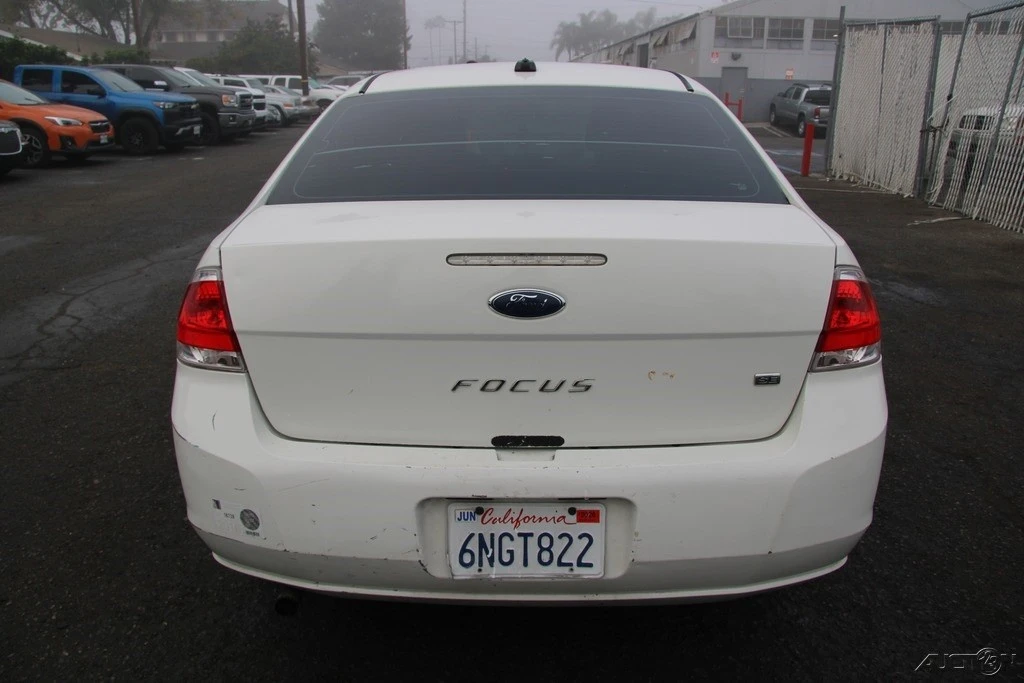 2010 Ford Focus 2nd Gen - Image 5 of 21