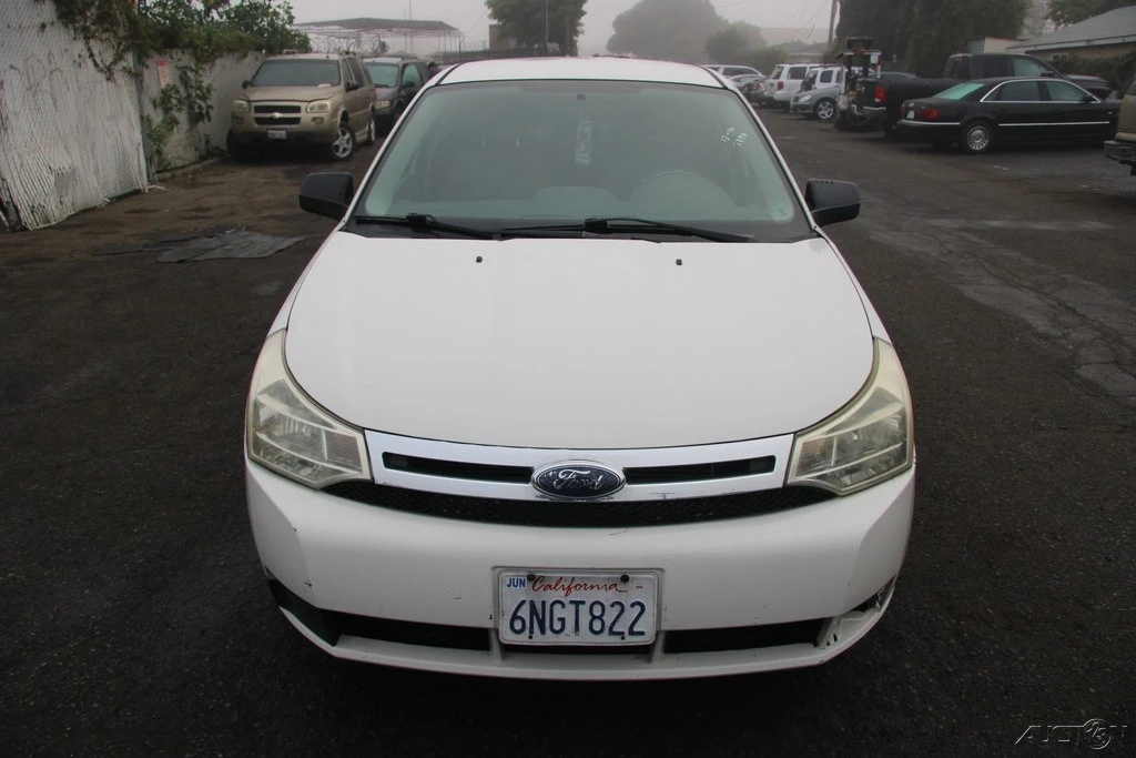 2010 Ford Focus 2nd Gen - Image 9 of 21