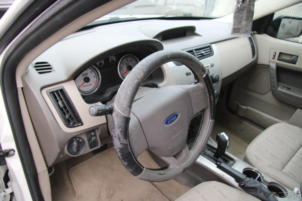 2010 Ford Focus 2nd Gen - Image 13 of 21