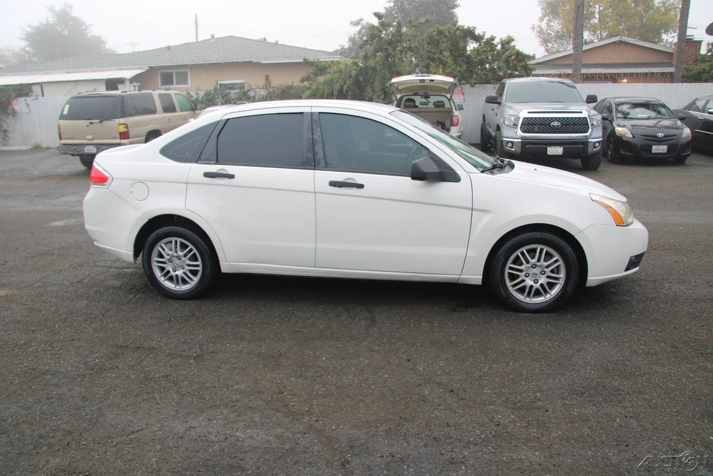 2010 Ford Focus 2nd Gen - Image 7 of 21