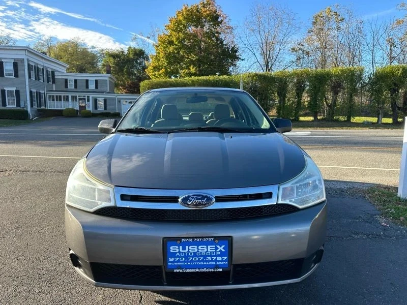 2010 Ford Focus 2nd Gen - Image 2 of 12