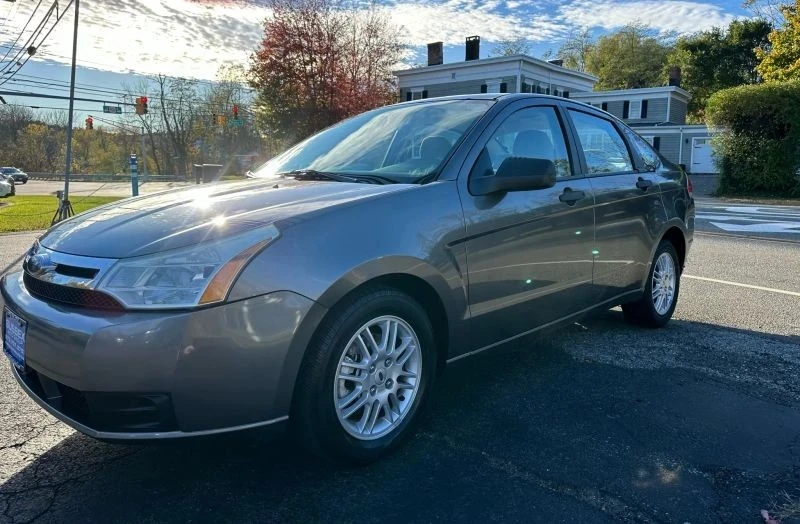 2010 Ford Focus 2nd Gen - Image 3 of 12