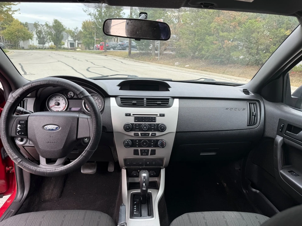 2010 Ford Focus 2nd Gen - Image 7 of 12