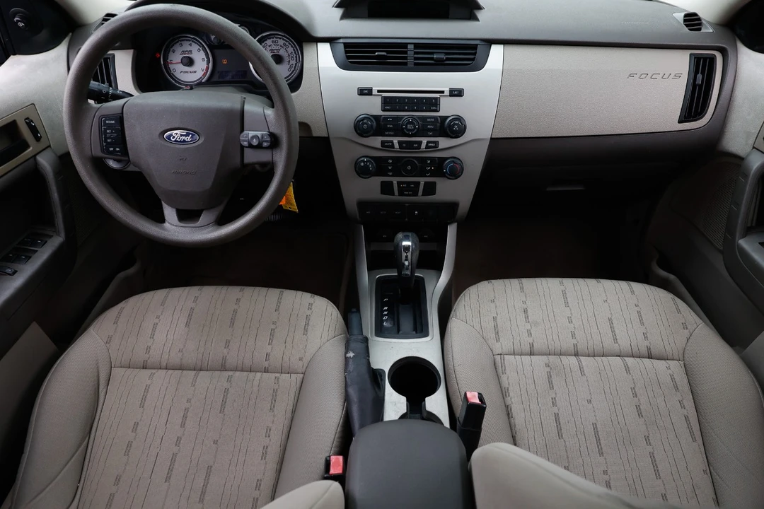 2010 Ford Focus 2nd Gen - Image 21 of 21