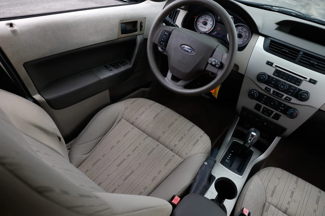 2010 Ford Focus 2nd Gen - Image 20 of 21